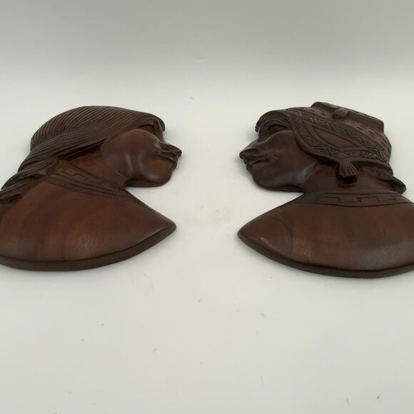 2 Vintage Carved Wood Native American Heads Male & Female Wall Hanging Art MCM - Picture 8 of 10